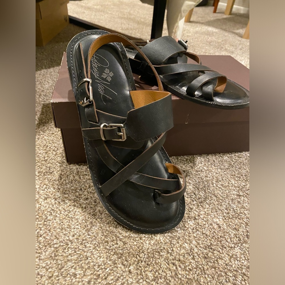 Patricia Nash Fidella sandal size: 9